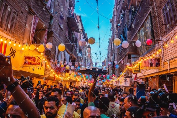 Ramadan iftar crowds